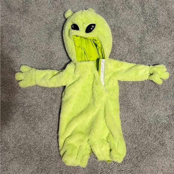 Pottery Barn Kids Green Alien Costume - Picture 2 of 2